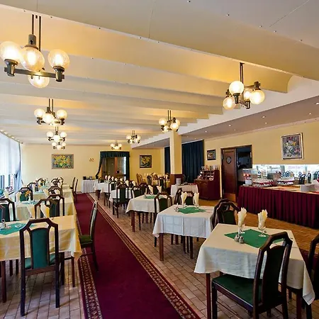 Hotel Hotel Esztergom 3*